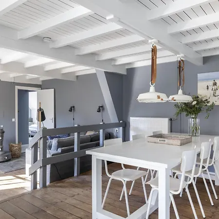 Luxuriously Restored With Trendy Interior Close To Sea And Forest