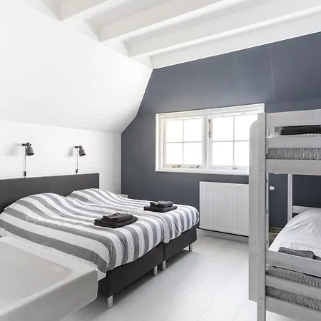 Vakantiehuis Luxuriously Restored With Trendy Interior Close To Sea And Forest *