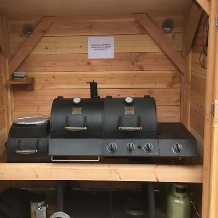 Luxuriously Restored With Trendy Interior Close To Sea And Forest Сasa de vacaciones *