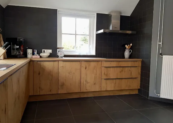 Luxuriously Restored With Trendy Interior Close To Sea And Forest Дом отдыха