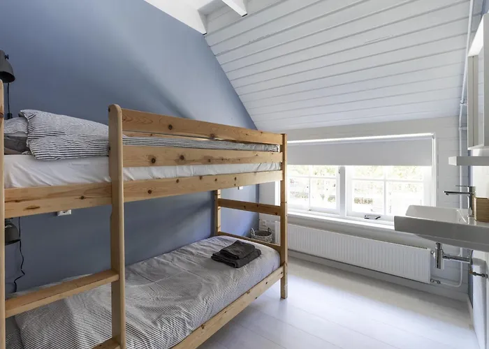 Luxuriously Restored With Trendy Interior Close To Sea And Forest Грут