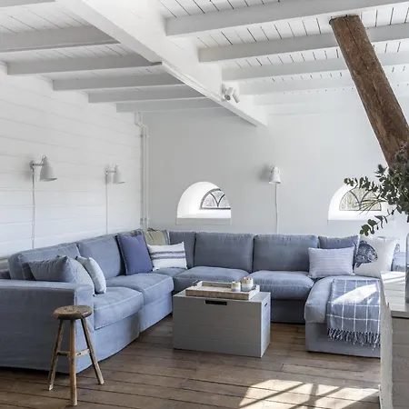 Luxuriously Restored With Trendy Interior Close To Sea And Forest Casa vacanze Groet