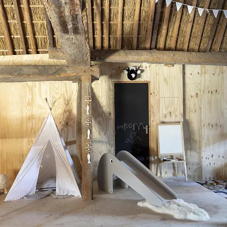 Luxuriously Restored With Trendy Interior Close To Sea And Forest Casa vacanze Groet